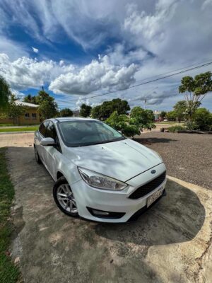 Ford Focus S 4 puertas 2017