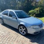 Volkswagen bora trendline con cuero