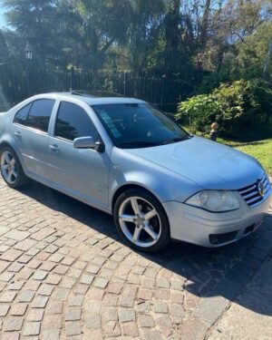 Volkswagen Bora Trendline con cuero