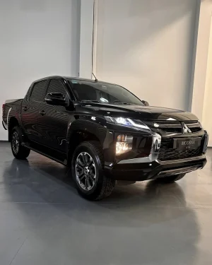 Mitsubishi L200 2023 FULL 4x4 AT